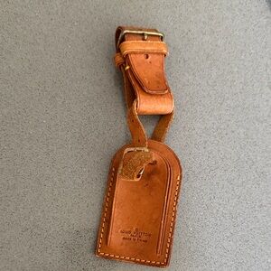 Louis Vuitton Tan Leather Luggage Tag